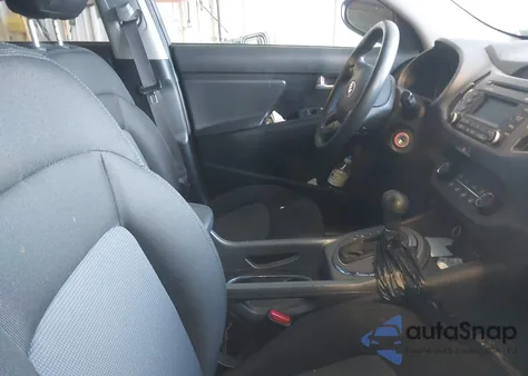 2015 Kia Sportage Lx z USA, uszkodzony, nr VIN KNDPBCACXF7692996